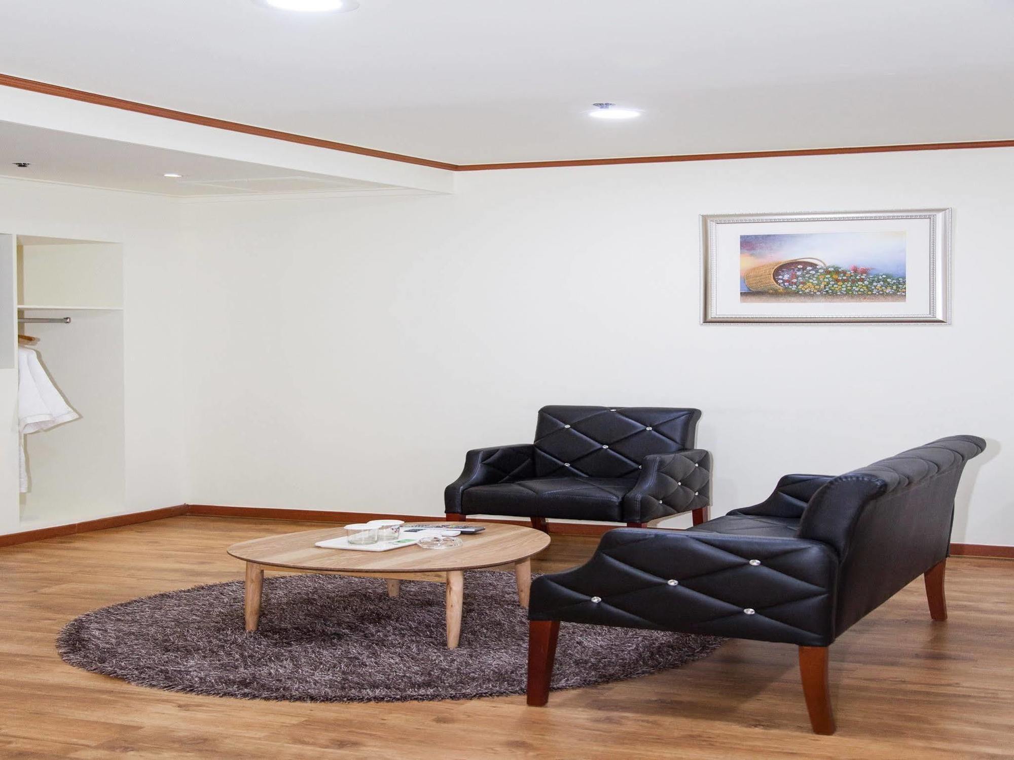 סיאול Noblesse Tourist Hotel מראה חיצוני תמונה